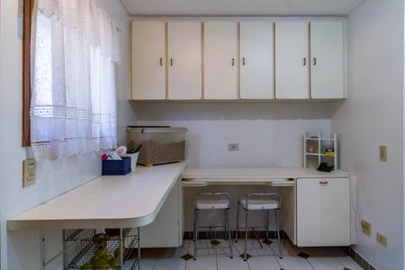 Casa à venda com 735m², 4 quartos e 6 vagasÁrea de Serviço