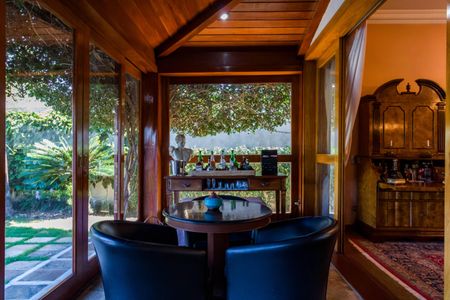 Casa à venda com 735m², 4 quartos e 6 vagasVaranda da Sala