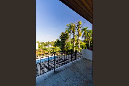 Casa à venda com 735m², 4 quartos e 6 vagasVaranda da Suíte 1