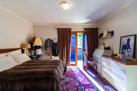 Casa à venda com 735m², 4 quartos e 6 vagasSuíte 2