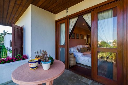 Casa à venda com 735m², 4 quartos e 6 vagasVaranda da Sala 2