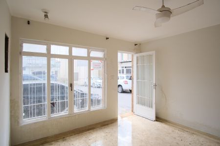 Casa para alugar com 157m², 2 quartos e 1 vagaSala