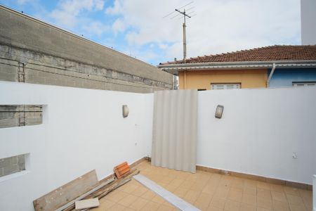 Casa para alugar com 157m², 2 quartos e 1 vagaQuintal