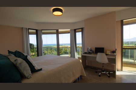 Apartamento à venda com 262m², 4 quartos e 3 vagasSuíte 1