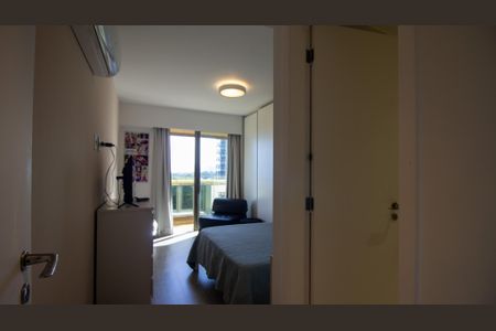 Apartamento à venda com 262m², 4 quartos e 3 vagasSuíte 2