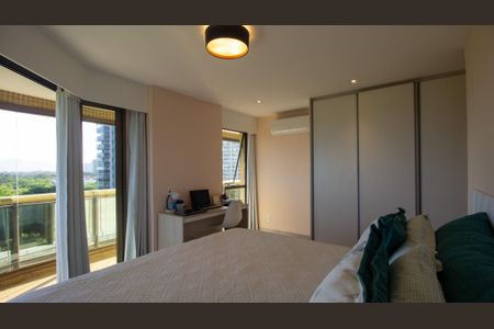 Apartamento à venda com 262m², 4 quartos e 3 vagasSuíte 1