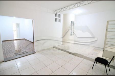 Casa à venda com 5 quartos, 373m² em Ipiranga, São Paulo