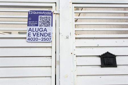 Casa à venda com 160m², 3 quartos e 4 vagasFachada