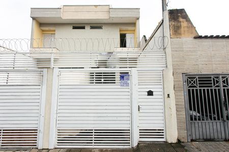 Casa à venda com 160m², 3 quartos e 4 vagasFachada