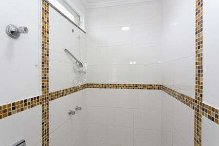 Casa à venda com 160m², 3 quartos e 4 vagasBanheiro da Suíte