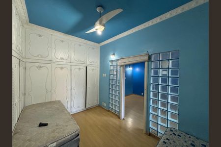 Apartamento à venda com 210m², 4 quartos e 1 vaga Apartamento à venda com 210m², 4 quartos e 1 vagaQuarto 3