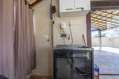 Apartamento à venda com 180m², 2 quartos e 2 vagasLavanderia