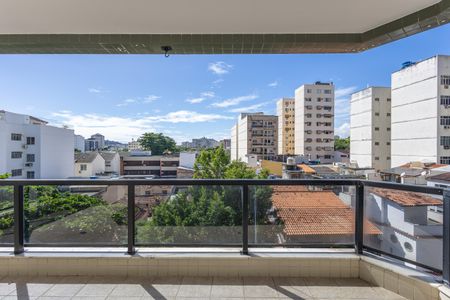 Apartamento à venda com 180m², 2 quartos e 2 vagasQuarto Suite Vista