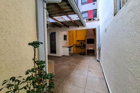 Casa à venda com 100m², 2 quartos e 1 vaga Casa à venda com 100m², 2 quartos e 1 vagaÁrea comum