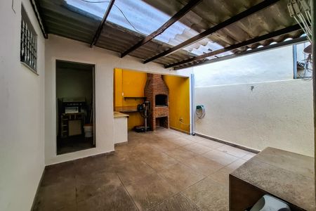 Casa à venda com 100m², 2 quartos e 1 vaga Casa à venda com 100m², 2 quartos e 1 vagaÁrea comum