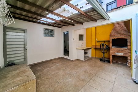 Casa à venda com 100m², 2 quartos e 1 vaga Casa à venda com 100m², 2 quartos e 1 vagaÁrea comum