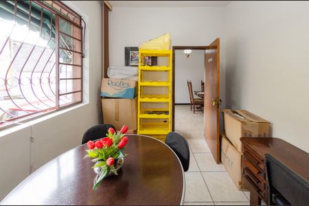 Casa à venda com 3 quartos, 410m² em Prado, Belo Horizonte