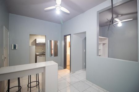 Apartamento para alugar com 38m², 1 quarto e 1 vaga Apartamento para alugar com 38m², 1 quarto e 1 vagaSala