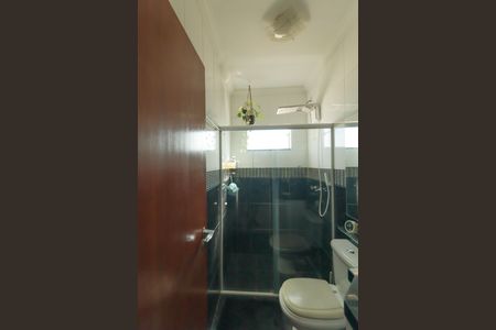 Casa à venda com 358m², 4 quartos e 2 vagasBanheiro Social