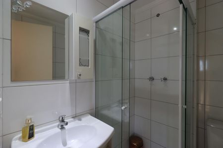 Apartamento à venda com 67m², 2 quartos e 2 vagasBanheiro Social