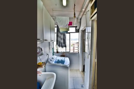 Apartamento à venda com 80m², 3 quartos e 1 vagaÁrea de Serviço