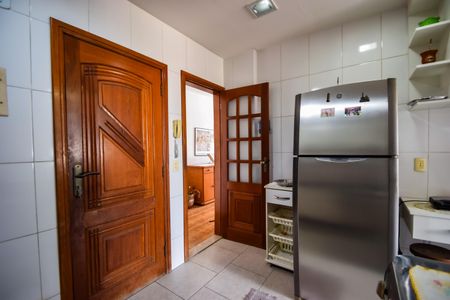 Apartamento à venda com 80m², 3 quartos e 1 vagaCozinha