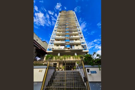 Apartamento à venda com 80m², 3 quartos e 1 vagaFachada