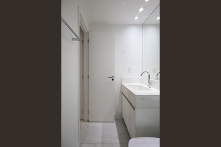 Apartamento para alugar com 54m², 2 quartos e 1 vaga Apartamento para alugar com 54m², 2 quartos e 1 vagaBanheiro Suíte