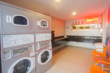 Apartamento para alugar com 54m², 2 quartos e 1 vaga Apartamento para alugar com 54m², 2 quartos e 1 vagaLavanderia