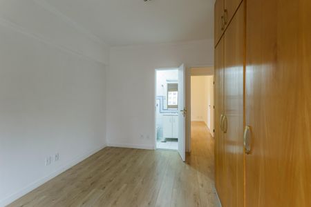 Apartamento para alugar com 134m², 3 quartos e 1 vaga Apartamento para alugar com 134m², 3 quartos e 1 vagaQuarto Suíte