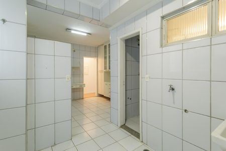Apartamento para alugar com 134m², 3 quartos e 1 vaga Apartamento para alugar com 134m², 3 quartos e 1 vagaÁrea de Serviço