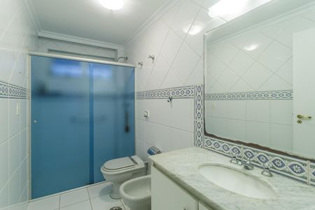 Apartamento para alugar com 134m², 3 quartos e 1 vaga Apartamento para alugar com 134m², 3 quartos e 1 vagaBanheiro Social