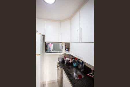 Apartamento à venda com 65m², 3 quartos e 2 vagasCozinha