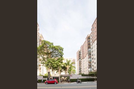 Apartamento à venda com 65m², 3 quartos e 2 vagasFachado do condomínio