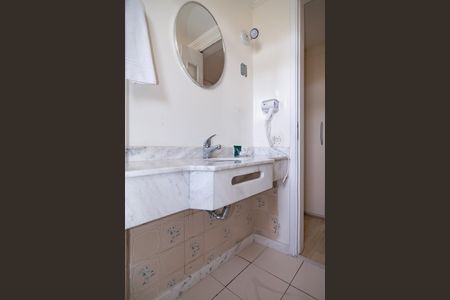 Apartamento à venda com 43m², 1 quarto e sem vaga Apartamento à venda com 43m², 1 quarto e sem vagaBanheiro Quarto Suíte