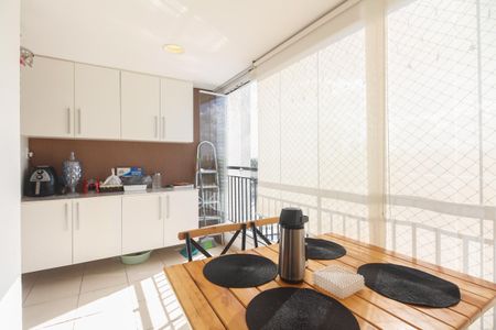 Apartamento à venda com 60m², 2 quartos e 1 vagaVaranda