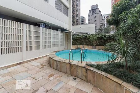 Apartamento à venda com 106m², 2 quartos e 1 vagaPiscina