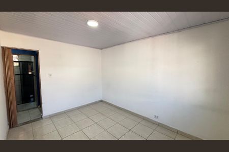 Casa à venda com 82m², 2 quartos e sem vaga Casa à venda com 82m², 2 quartos e sem vagaQuarto 1