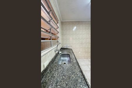 Casa à venda com 82m², 2 quartos e sem vaga Casa à venda com 82m², 2 quartos e sem vagaCozinha