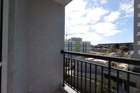 Apartamento à venda com 53m², 2 quartos e 1 vagaSacada da Sala