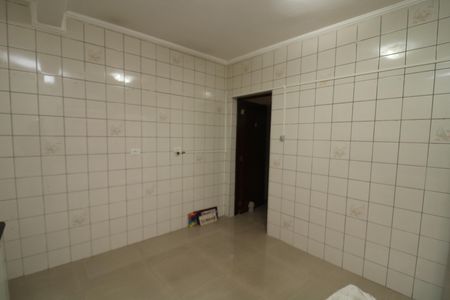 Casa para alugar com 125m², 2 quartos e 2 vagasCozinha