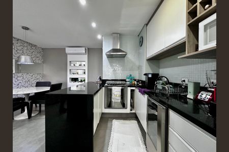 Apartamento à venda com 74m², 2 quartos e 1 vagaCozinha