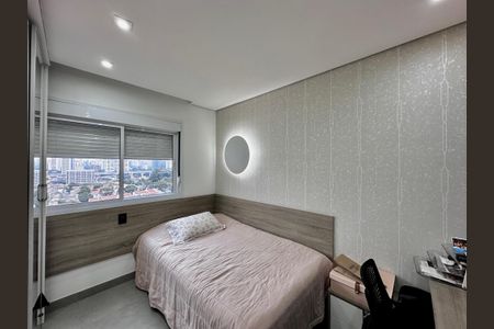 Apartamento à venda com 74m², 2 quartos e 1 vagaQuarto 2