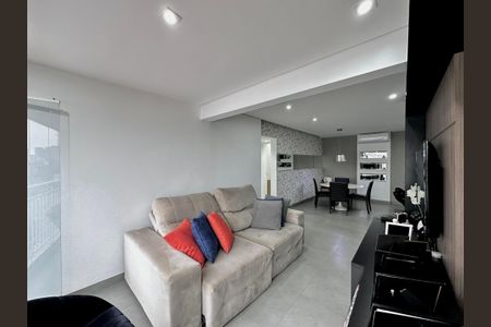 Apartamento à venda com 74m², 2 quartos e 1 vagaSala