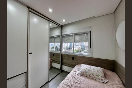 Apartamento à venda com 74m², 2 quartos e 1 vagaQuarto 2