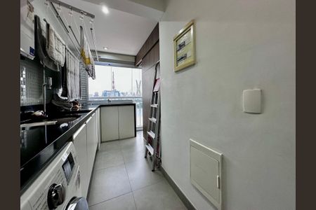 Apartamento à venda com 74m², 2 quartos e 1 vagaÁrea de Serviço
