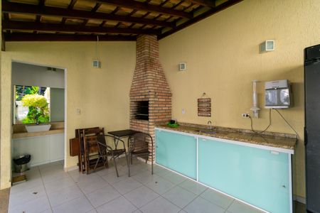 Casa de condomínio à venda com 163m², 3 quartos e 3 vagas Casa de condomínio à venda com 163m², 3 quartos e 3 vagasÁrea comum - Churrasqueira