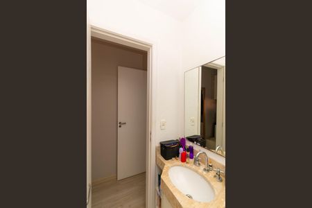 Casa de condomínio à venda com 163m², 3 quartos e 3 vagas Casa de condomínio à venda com 163m², 3 quartos e 3 vagasBanheiro da Suíte 1