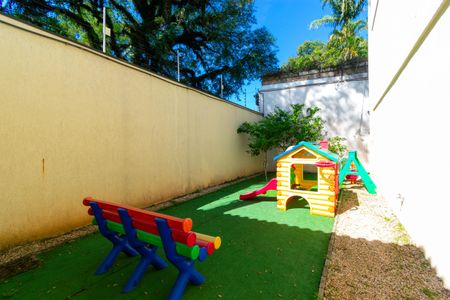 Casa de condomínio à venda com 163m², 3 quartos e 3 vagas Casa de condomínio à venda com 163m², 3 quartos e 3 vagasÁrea comum - Playground