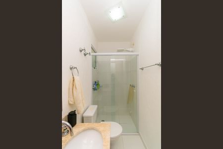 Casa de condomínio à venda com 163m², 3 quartos e 3 vagas Casa de condomínio à venda com 163m², 3 quartos e 3 vagasBanheiro da Suíte 1